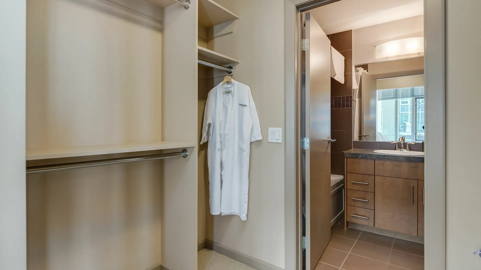Vetro Apartments By Corporate Stays YYC