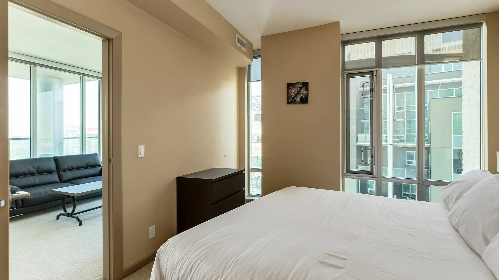 Vetro Apartments By Corporate Stays YYC
